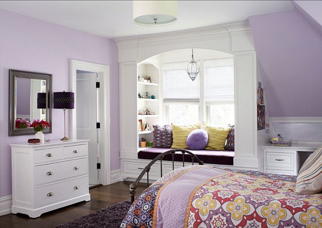 camera da letto pareti colore lilla